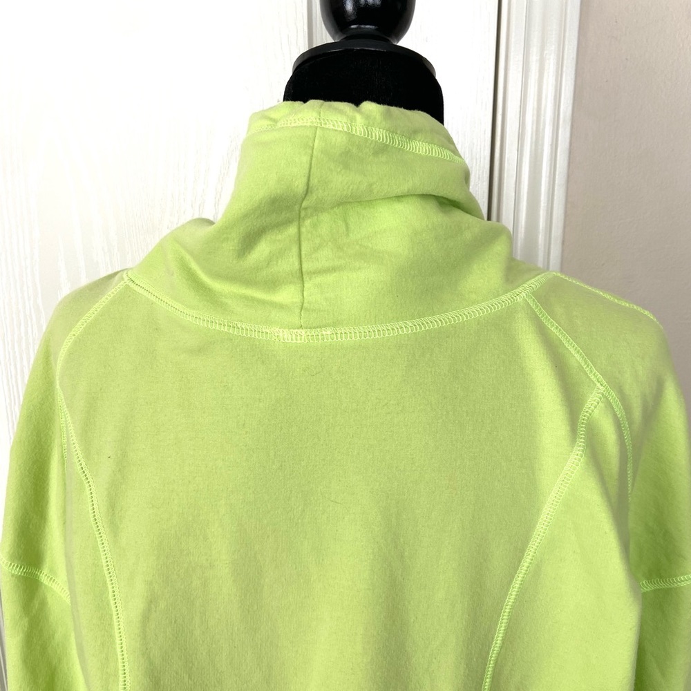 Zella jacket - Picture 11 of 14